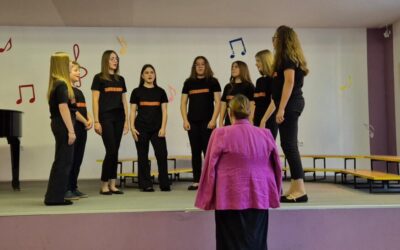 U DRNIŠU SUSRET ZBOROVA OSNOVNIH ŠKOLA ŠIBENSKO-KNINSKE ŽUPANIJE